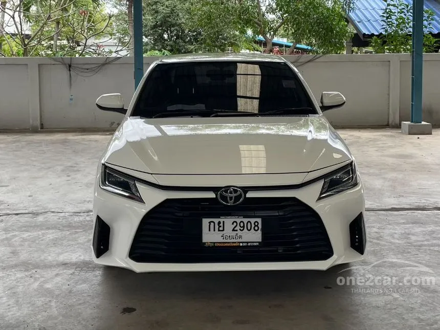 2025 Toyota Yaris Ativ Sport Sedan
