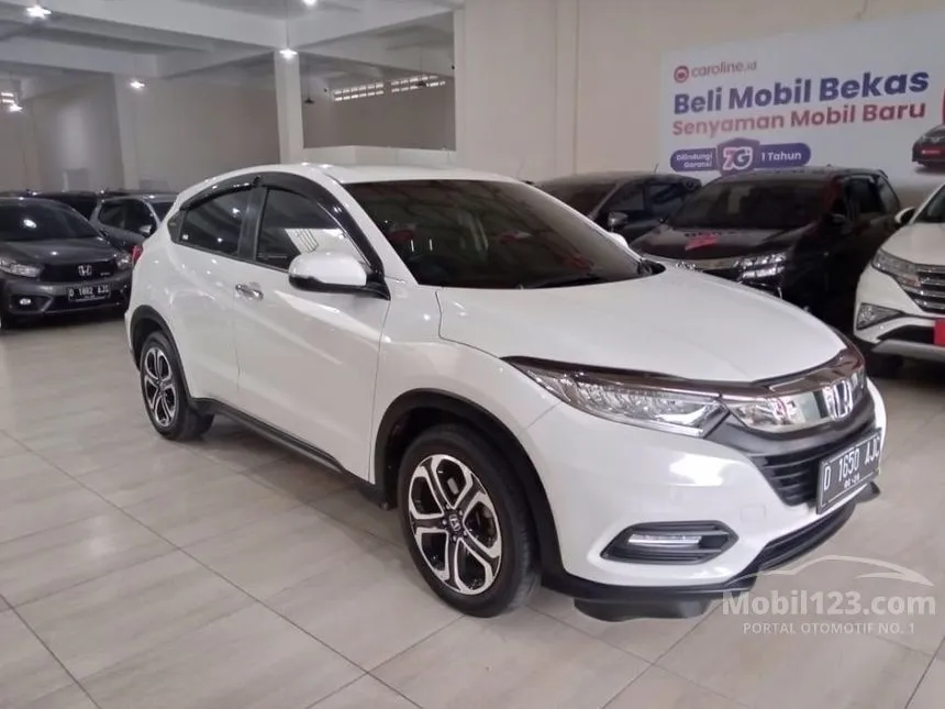 Jual Mobil Honda HR