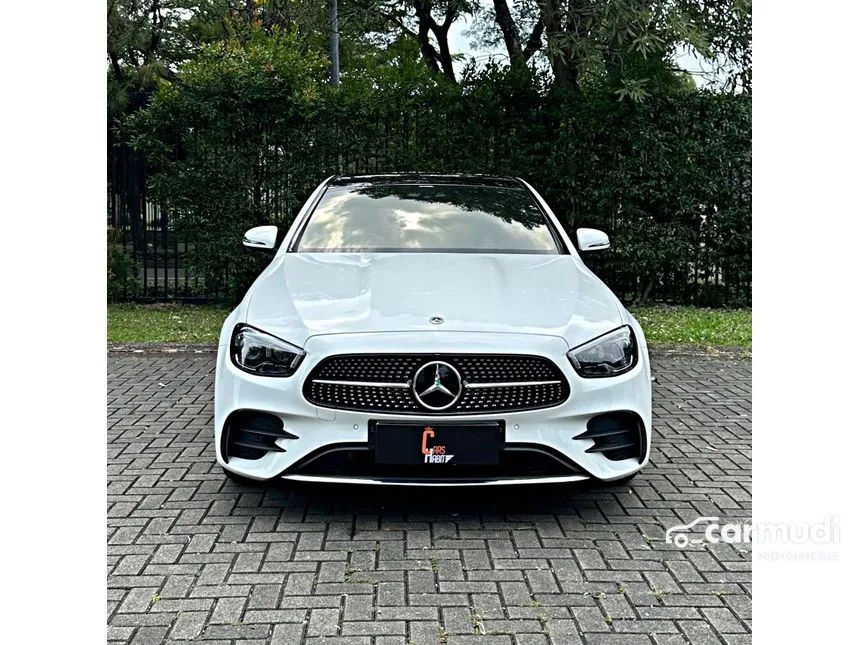 2022 Mercedes-Benz E300 AMG Line Sedan