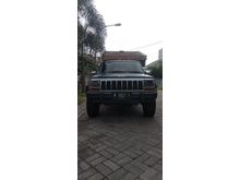 1996 Jeep Cherokee 4.0 AT 4x4 Bensin Biru Surabaya
