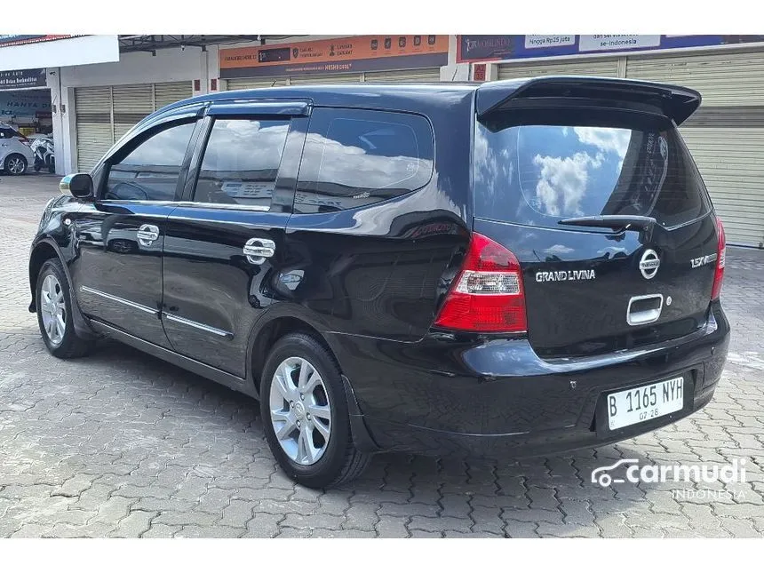 2013 Nissan Grand Livina XV MPV