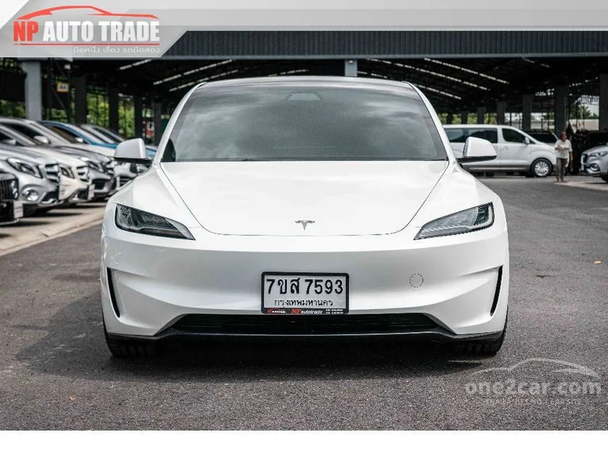 2024 TESLA Model 3 Performance Sedan