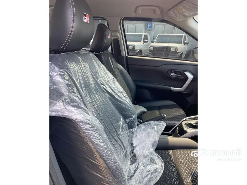 2025 Toyota Raize GR Sport (2 Tone) SUV
