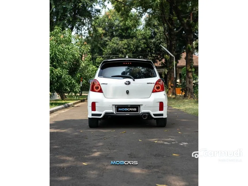 2012 Toyota Yaris S Hatchback