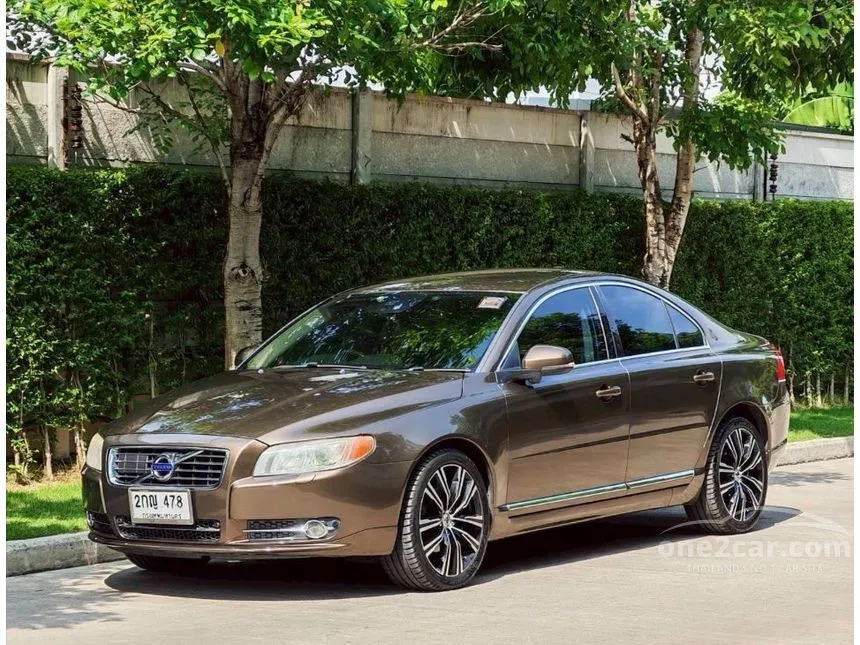 2013 Volvo S80 D4 Sedan