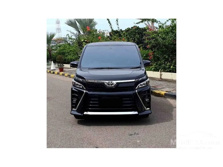 Jual Mobil Toyota Voxy 2019 2.0 di DKI Jakarta Automatic Wagon Hitam Rp 330.000.000