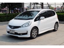 2011 Honda Jazz 1.5 (ปี 08-14) SV i-VTEC Hatchback AT
