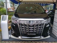 2018 Toyota Alphard 2.5 G atpm astra ready stock