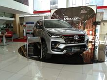 2020 Toyota Fortuner 2,4 TRD SUV