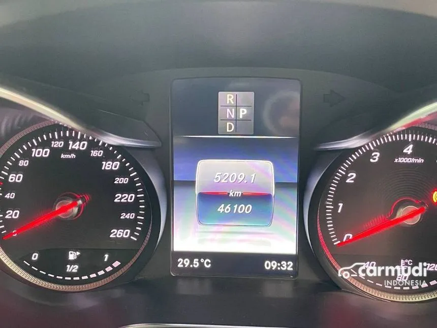 2017 Mercedes-Benz C300 AMG Line CKD Sedan