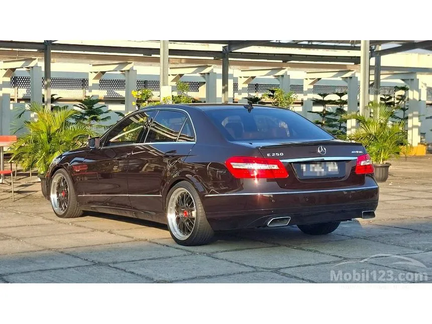 2011 Mercedes-Benz E250 Avantgarde CGI Sedan