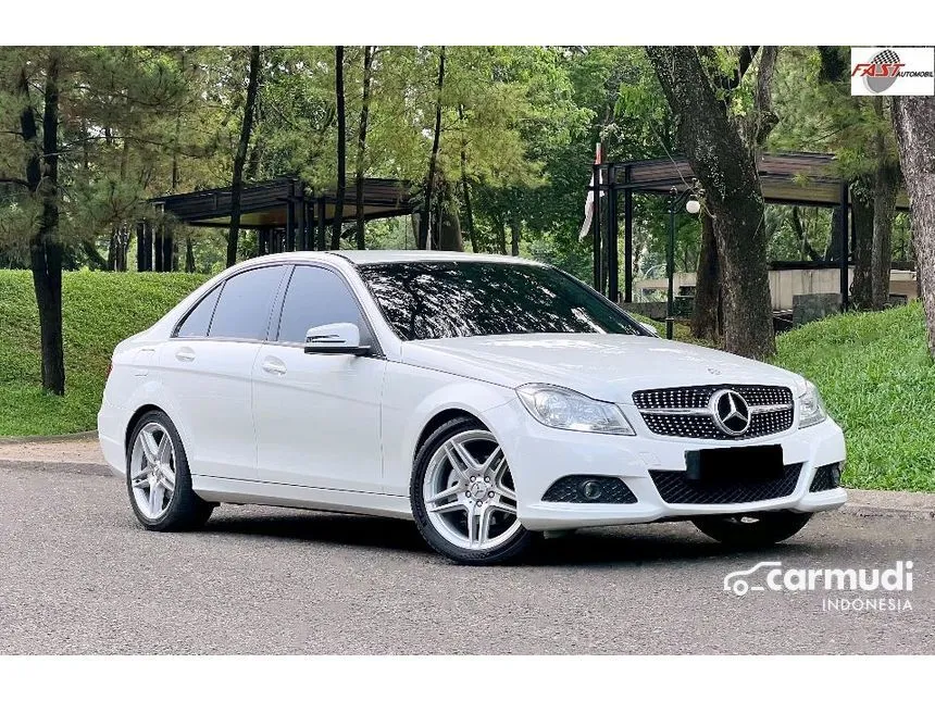 2012 Mercedes-Benz C200 CGI Sedan