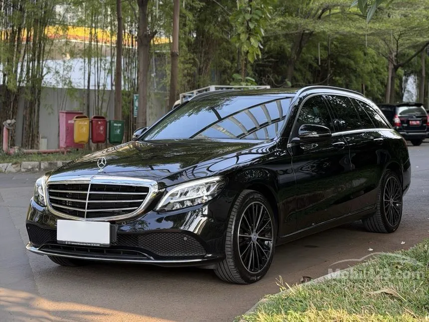 2019 Mercedes-Benz C200 Estate Exclusive Line Wagon