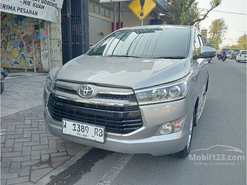 Jual Mobil Toyota Kijang Innova 2019 V 2.4 di Jawa Timur Automatic MPV Silver Rp 370.000.000