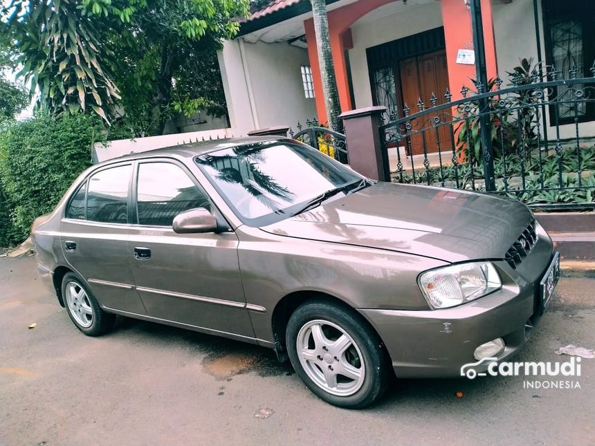 Hyundai verna 2003