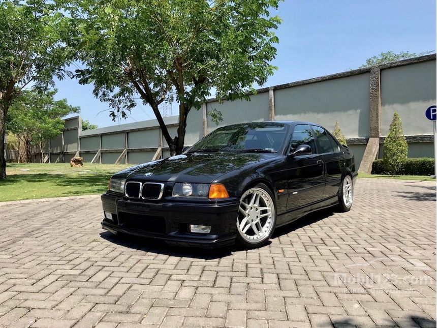 Jual Mobil Bmw 323i 1998 E36 25 Manual 25 Di Jawa Timur Manual