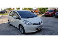 2012 Honda Jazz 1.3 (ปี 08-14) Hybrid Hatchback AT