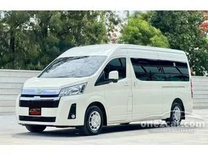 2023 Toyota Commuter 2.8 Van