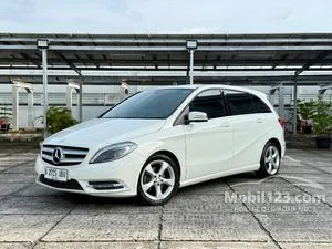 2014 Mercedes-Benz B200 1.6 Urban Hatchback