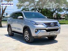2015 Toyota Fortuner 2.8 (ปี 15-18) V SUV
