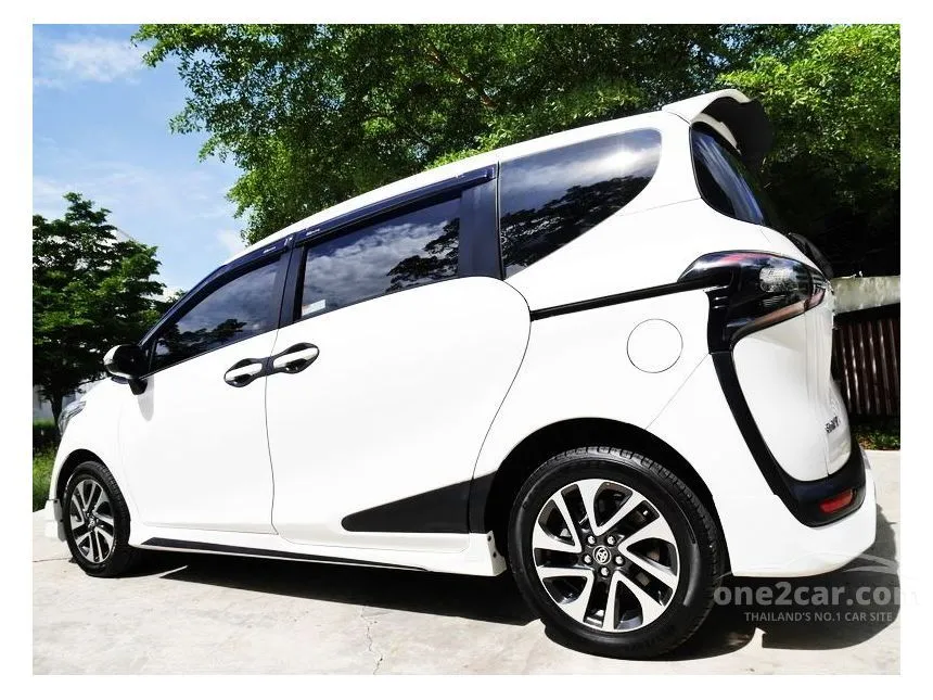 2017 Toyota SIENTA V Wagon