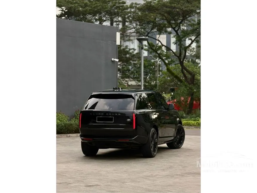 2022 Land Rover Range Rover P400 Vogue SE MHEV LWB 5 Seater SUV