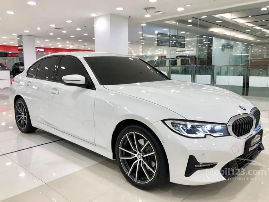 Jual Mobil BMW 320i 2020 Sport 2.0 di DKI Jakarta Automatic Sedan Putih ...