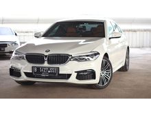 PROMO SPESIAL CLEARANCE STOCK 2019 BONUS DISKON MENARIK TERBESAR BMW 530i 2.0 M Sport Sedan