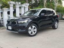 2020 Volvo XC40 2.0 (ปี 18-24) T4 Momentum SUV