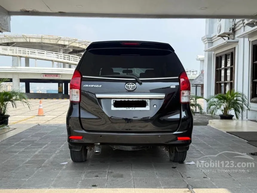 2013 Toyota Avanza G MPV