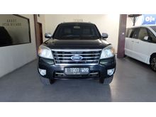 NEW EVEREST XLT LIMITED 4X2 AT 2012 HITAM 100 ORS CAT NO REPAINTED KM88RB SIAP PAKAI DIJAMIN PUAS(Bebas Banjir)