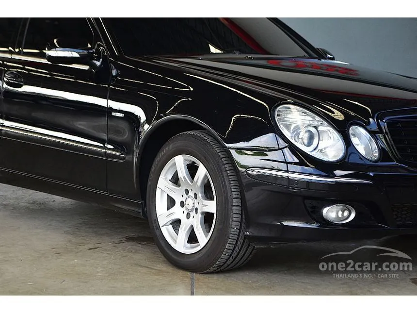 2009 Mercedes-Benz E200 NGT Sedan