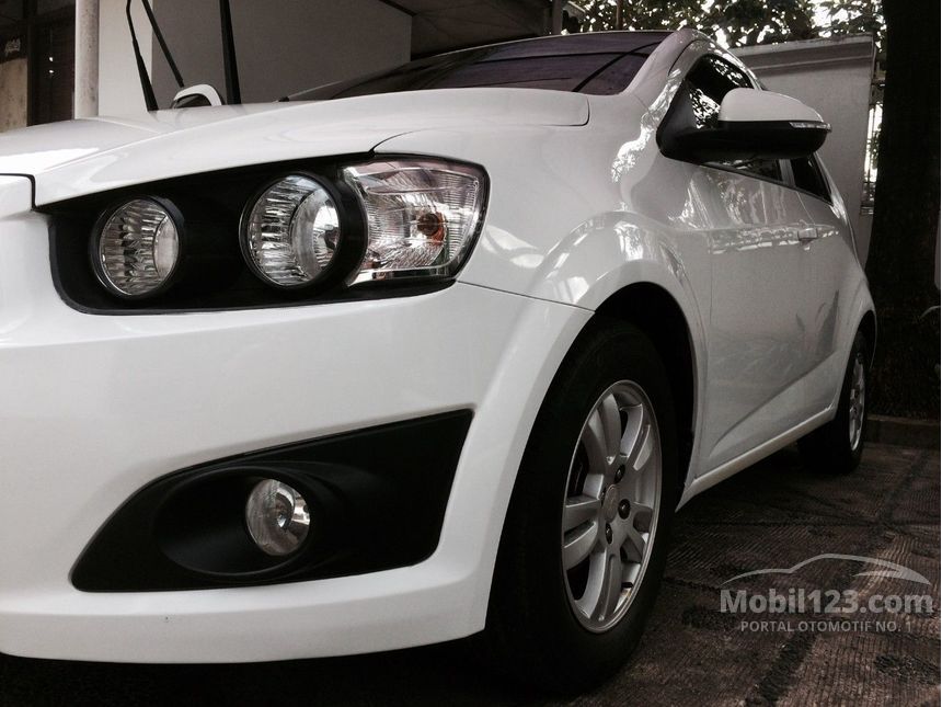 Jual Mobil  Chevrolet  Aveo  2014 LT  1 4 di DKI Jakarta 