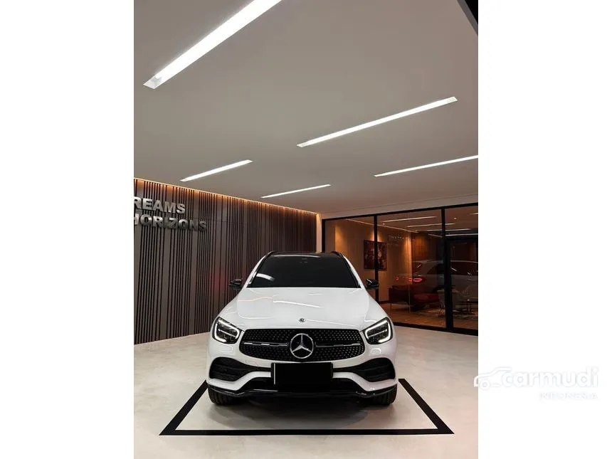 2022 Mercedes-Benz GLC200 AMG Line SUV