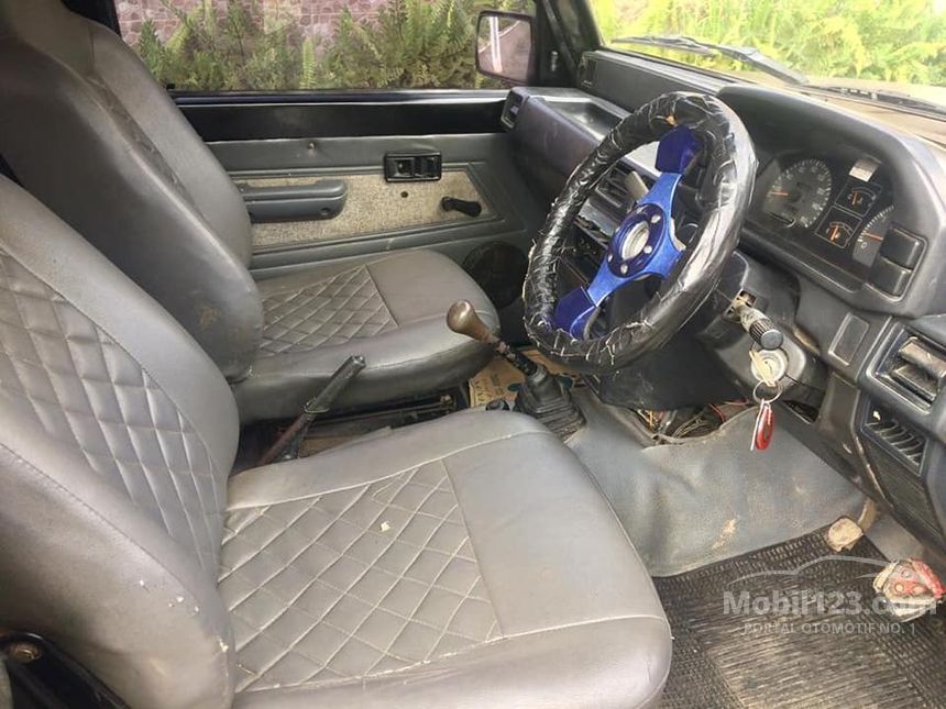 1997 Daihatsu Taft Rocky SUV