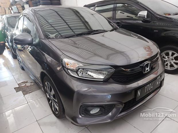 Honda Brio  Mobil  Bekas  Baru dijual di Surabaya  Jawa 
