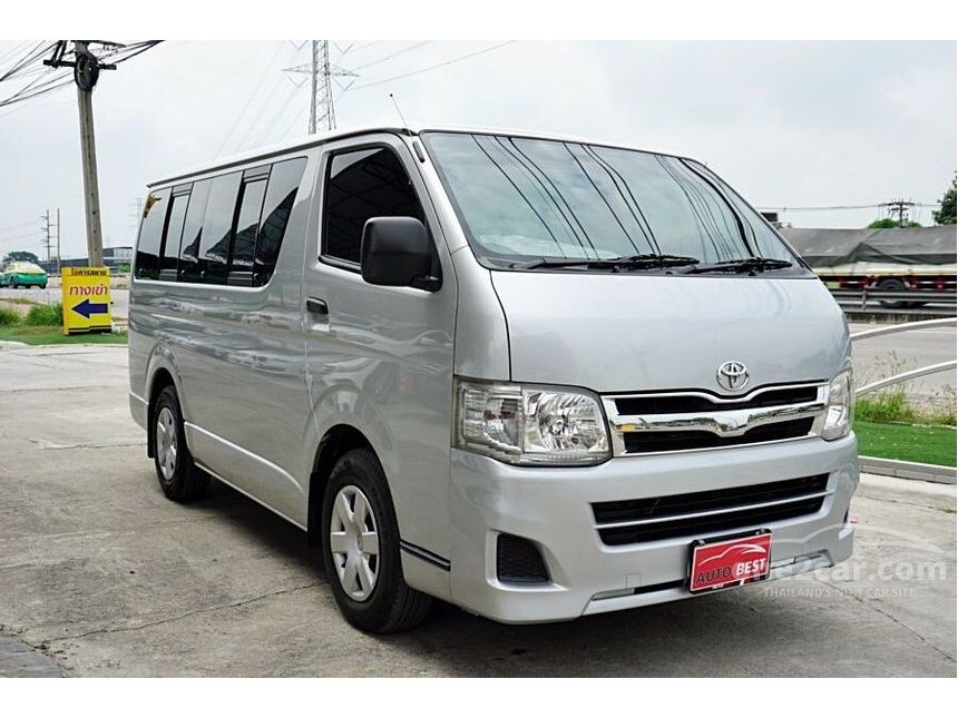 Toyota Hiace 2013 D4D 2.5 in กรุงเทพและปริมณฑล Manual Van สีเทา for ...