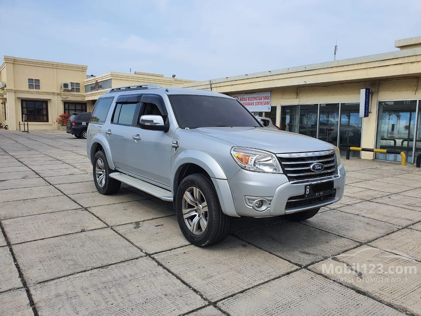  Jual  Mobil  Ford  Everest  2009 XLT 2 5 di DKI Jakarta  