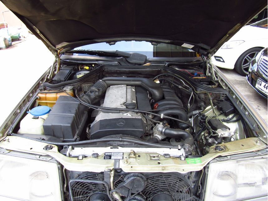 Mercedes-Benz E280 1995 2.8 in กรุงเทพและปริมณฑล Automatic Sedan สีเทา ...