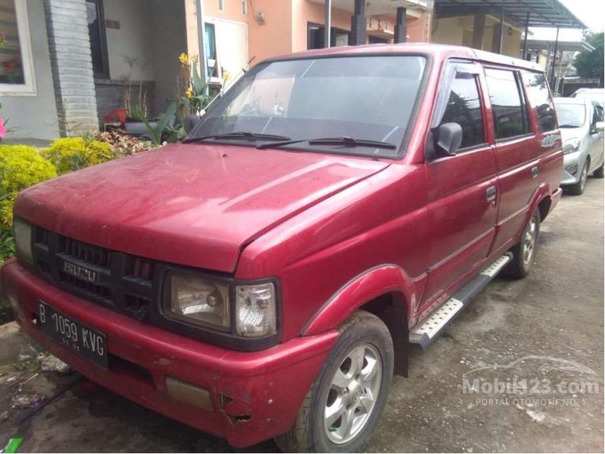 Jual Mobil  Isuzu Panther  1995 2 5 di DKI Jakarta  Manual 