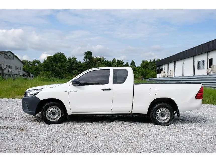 2018 Toyota Hilux Revo J Pickup