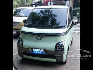2022 Wuling Air EV Long Range Hatchback