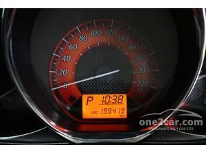 2016 Toyota YARIS 1.2 E Hatchback