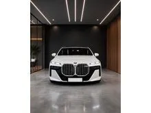2024 BMW 735i 3.0 M Sport Sedan