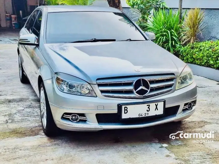 2010 Mercedes-Benz C200 CGI Avantgarde Sedan