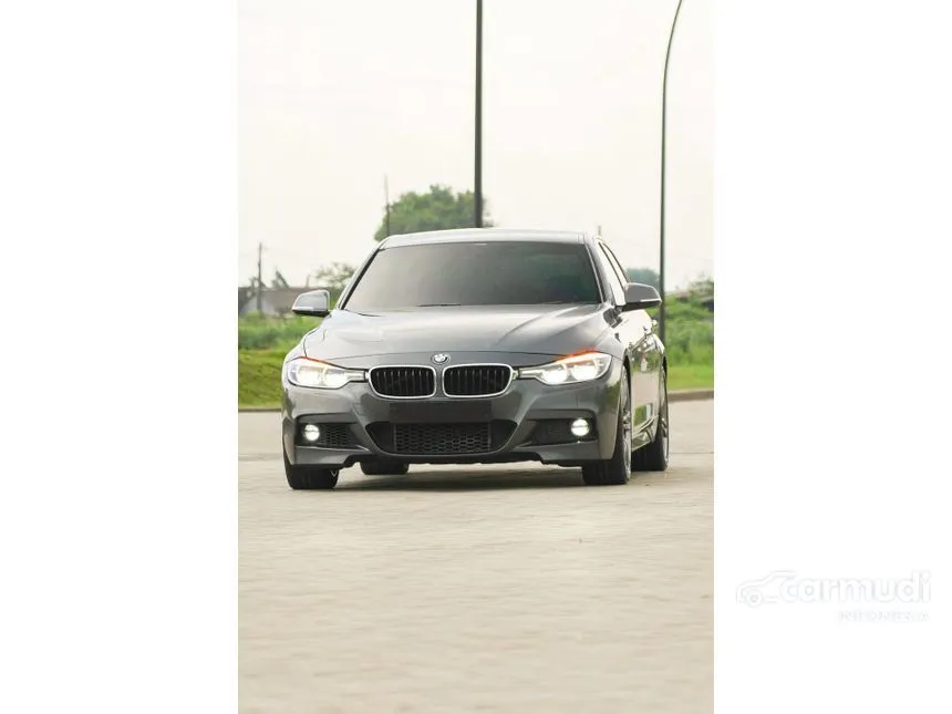 2016 BMW 330i M Sport Sedan