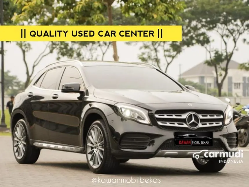 2020 Mercedes-Benz GLA200 AMG Line SUV
