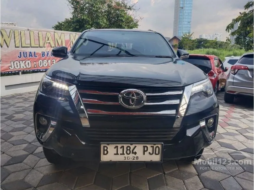 Jual Mobil Toyota Fortuner 2018 G 2.4 di Jawa Barat Automatic SUV Hitam Rp 400.000.000