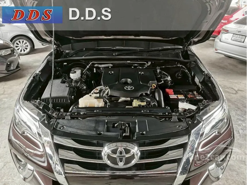 2016 Toyota FORTUNER V SUV