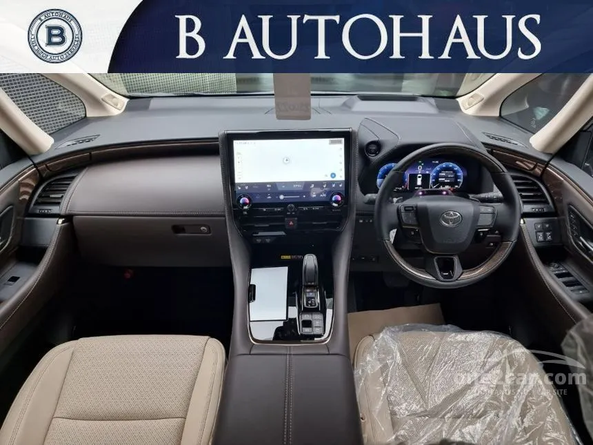 2023 Toyota Alphard HEV Van
